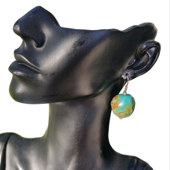 VINTAGE GENUINE TURQUOISE CHUNK & STERLING SILVER HOOK DROP EARRINGS - Picture 2 of 4